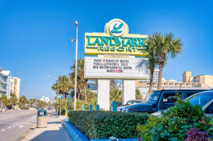 Oceanfront 1 Bedroom Suite-Stunning Views! Perfect for 4-6 guests! Landmark 1533 view 4