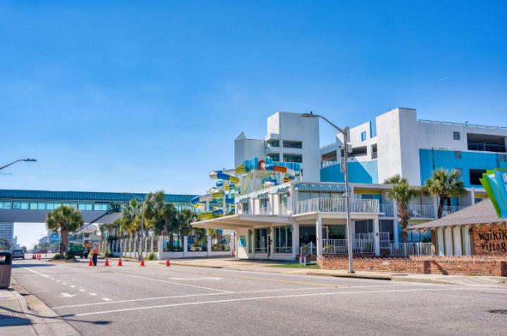 Oceanfront 1 Bedroom Suite-Stunning Views! Perfect for 4-6 guests! Landmark 1533 view 2