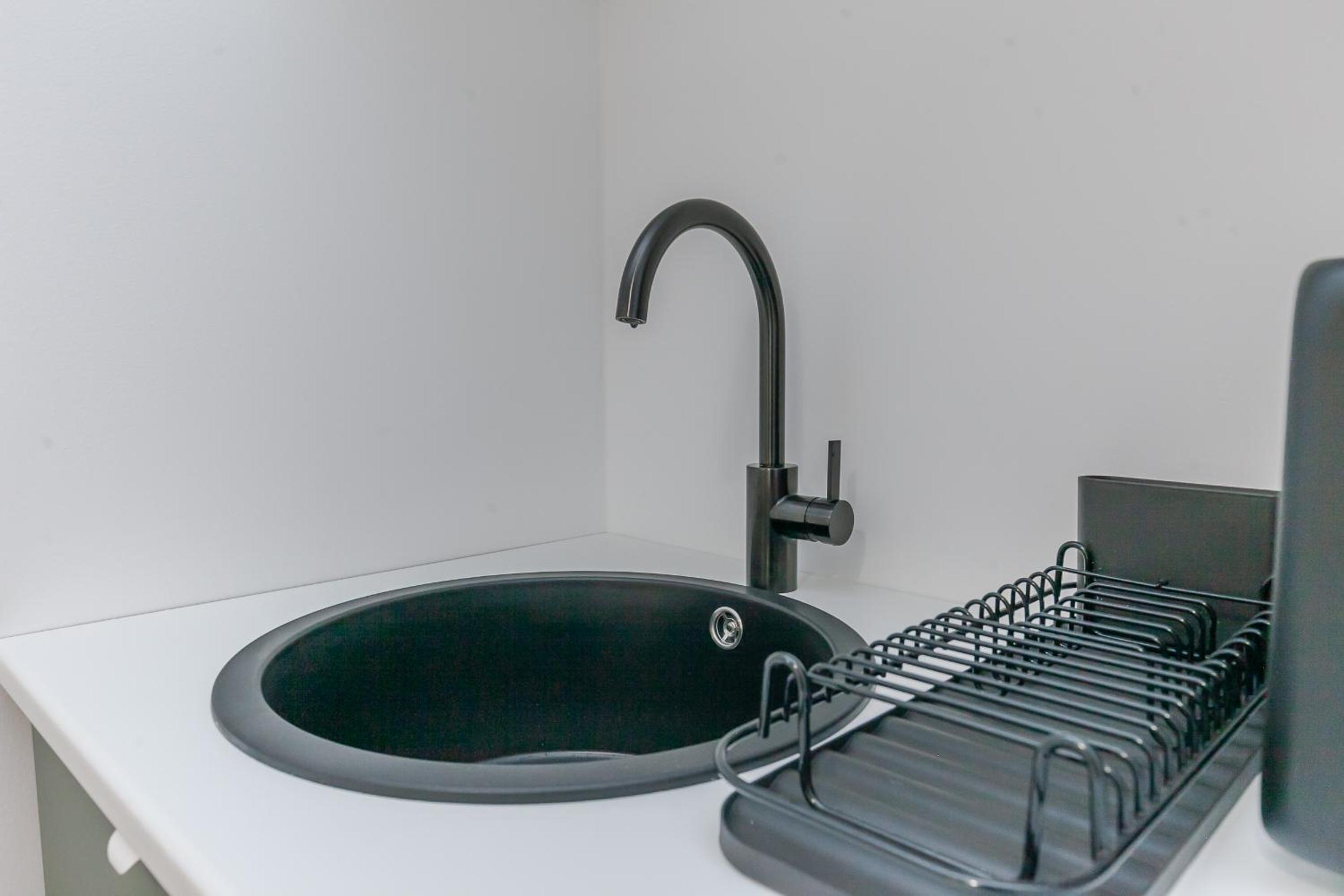 Spacious Design Apartment Central Milan