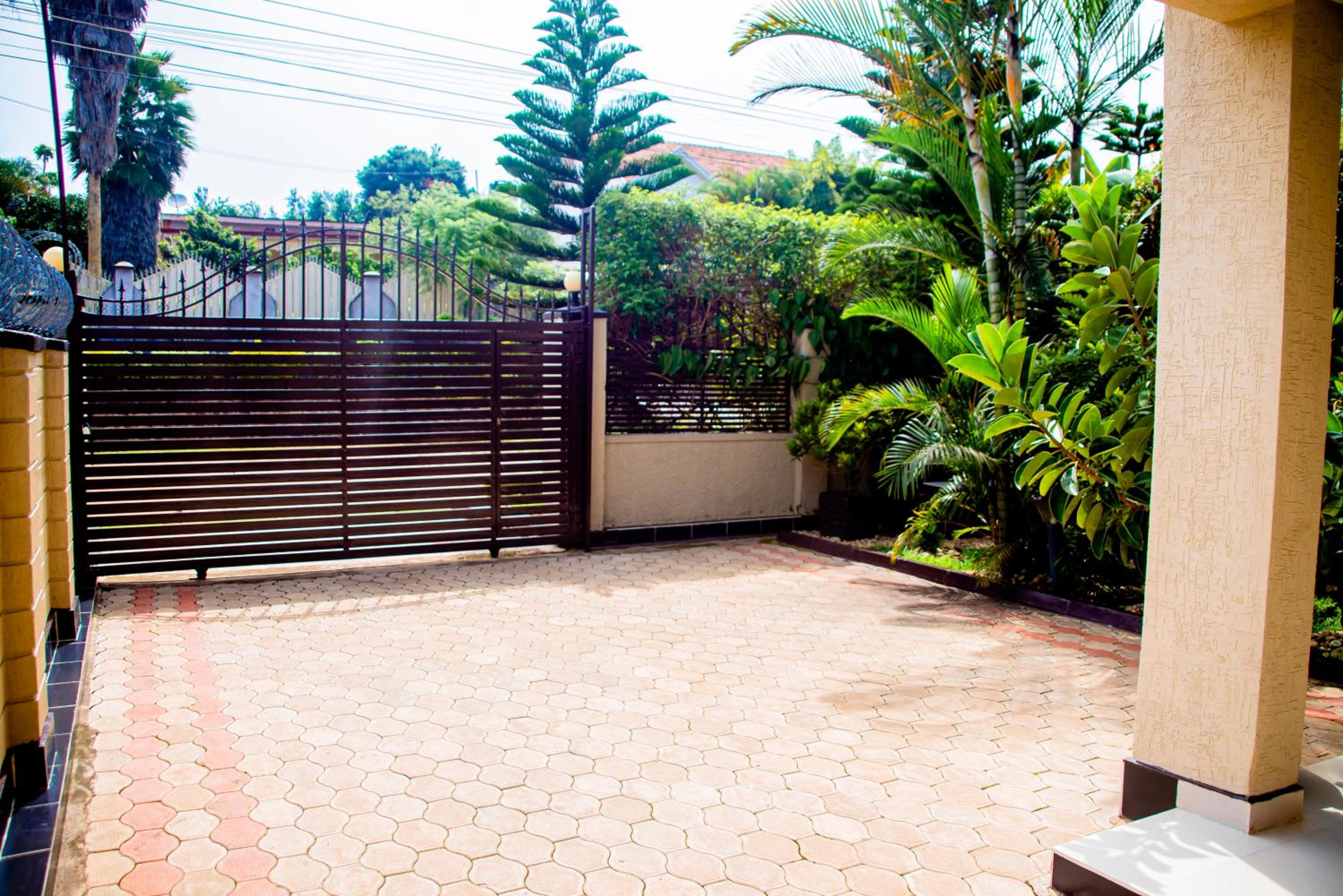 Gled Home view 4