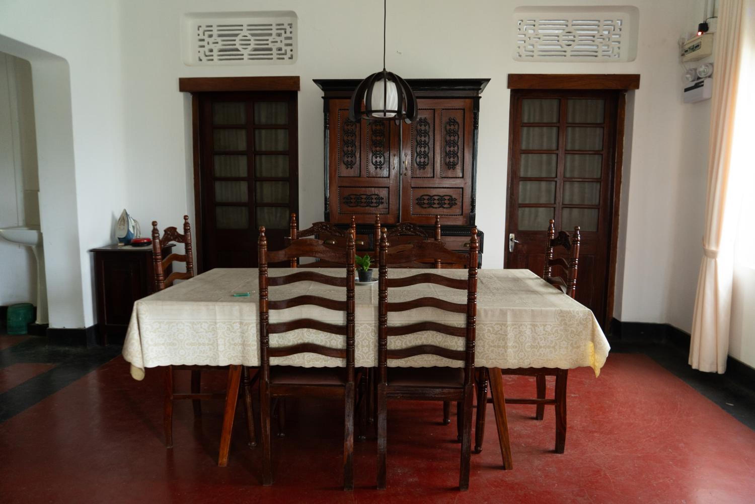 Raja Villa