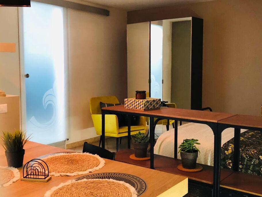 hotel room