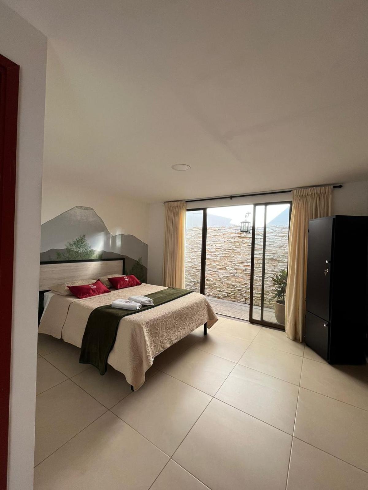 Hostal Amanari