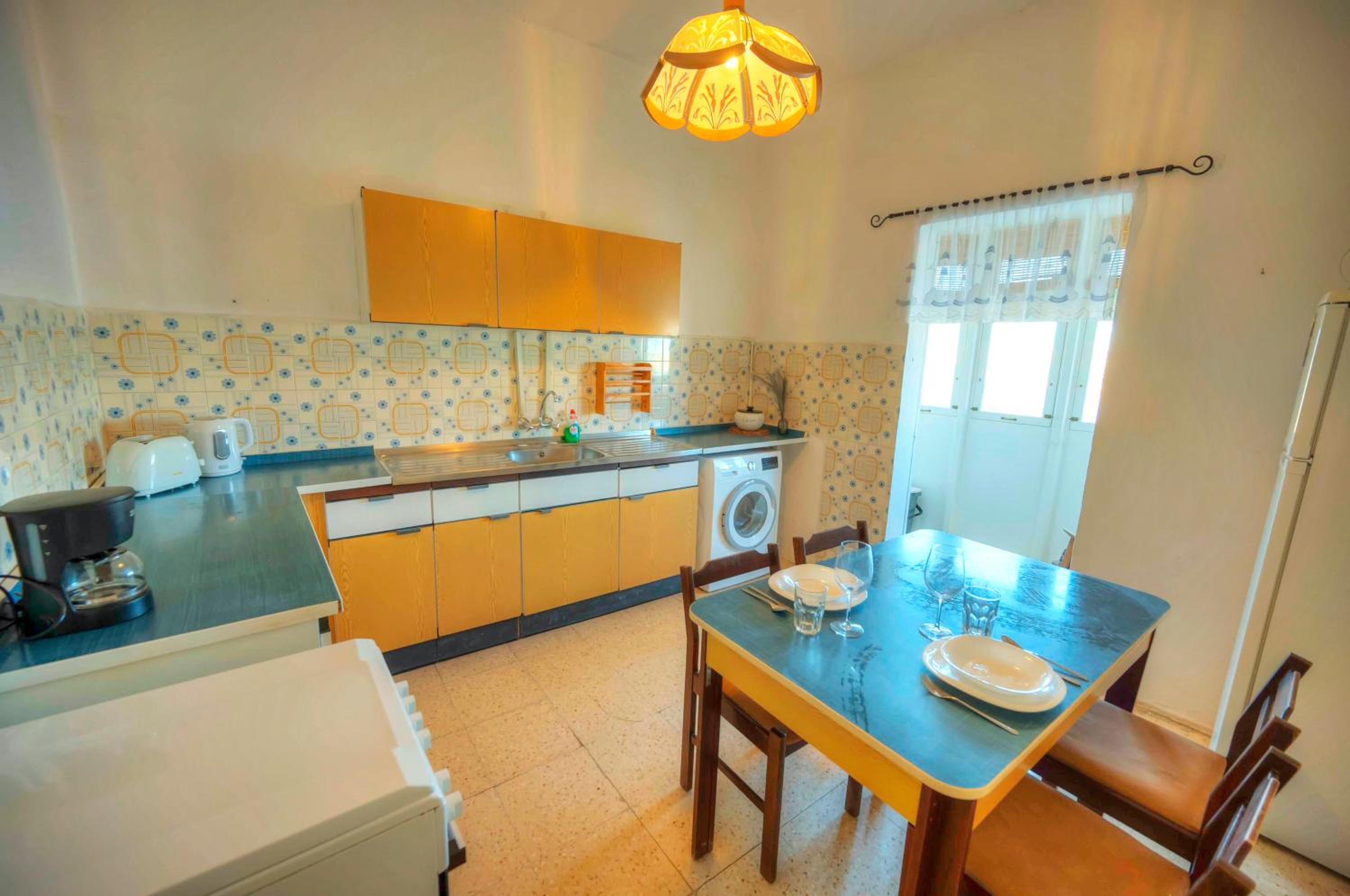 Charming one bedroom, sea view balcony, Valletta center. view 5