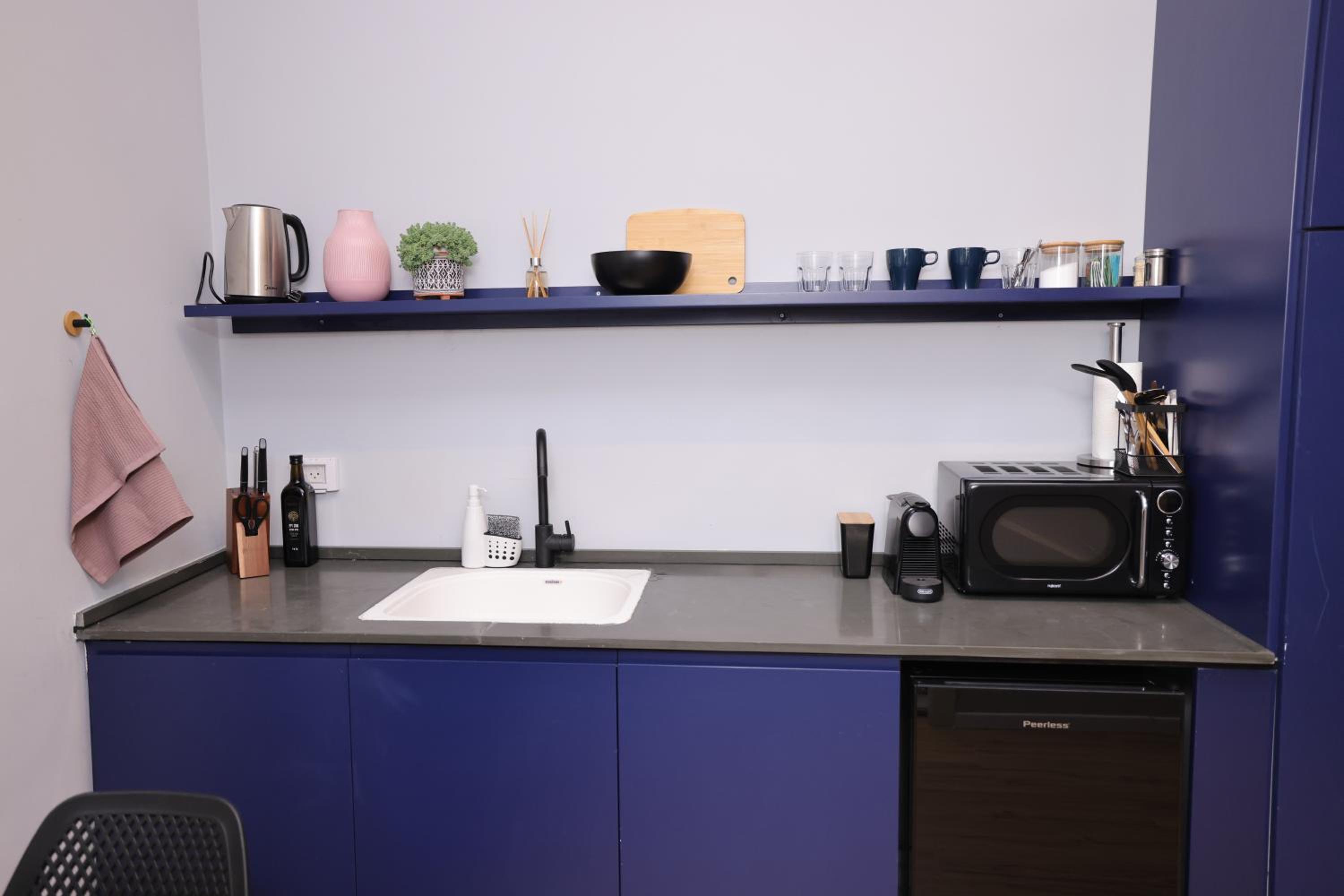Maze Apartments - Perfectly located brand new flats