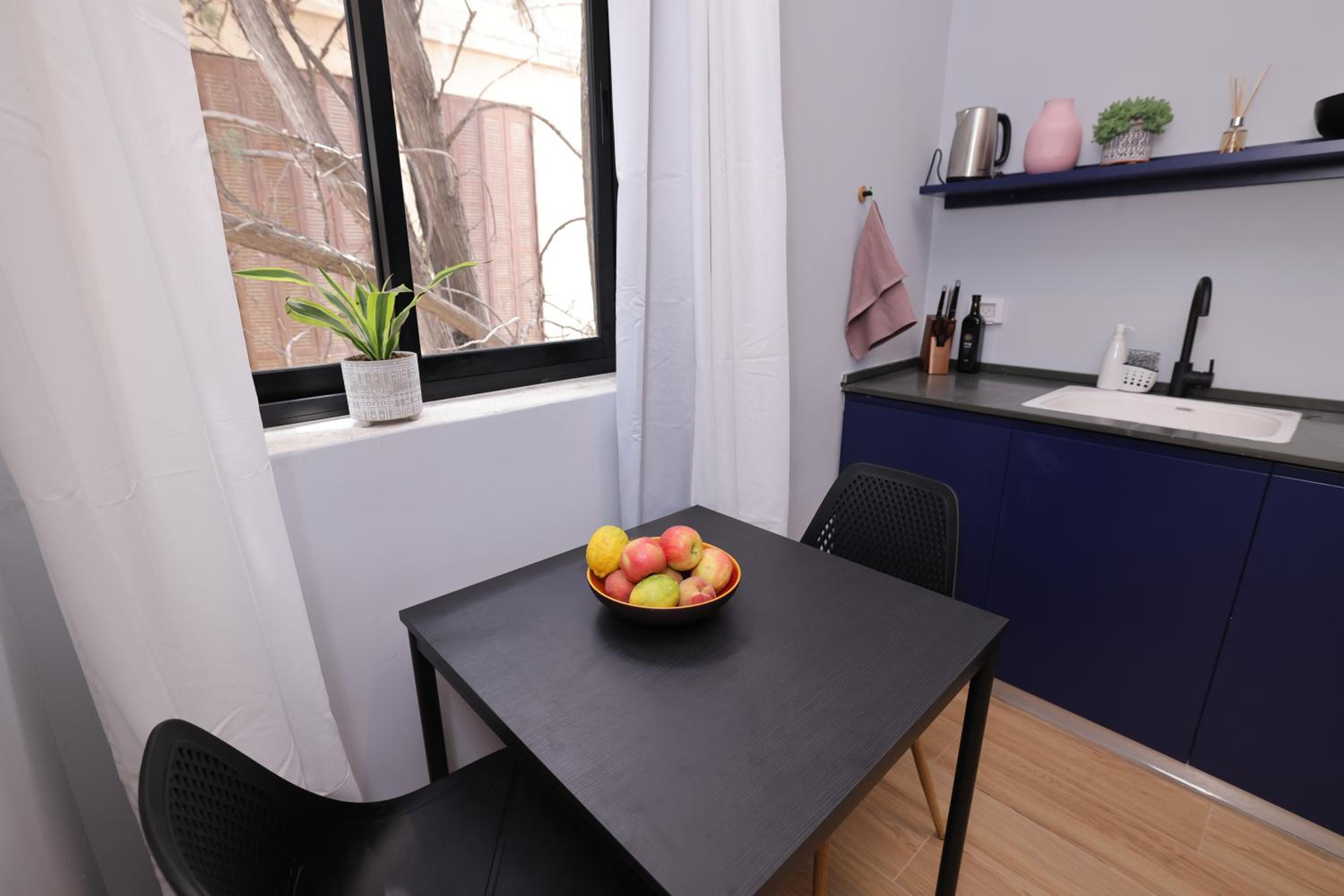 Maze Apartments - Perfectly located brand new flats