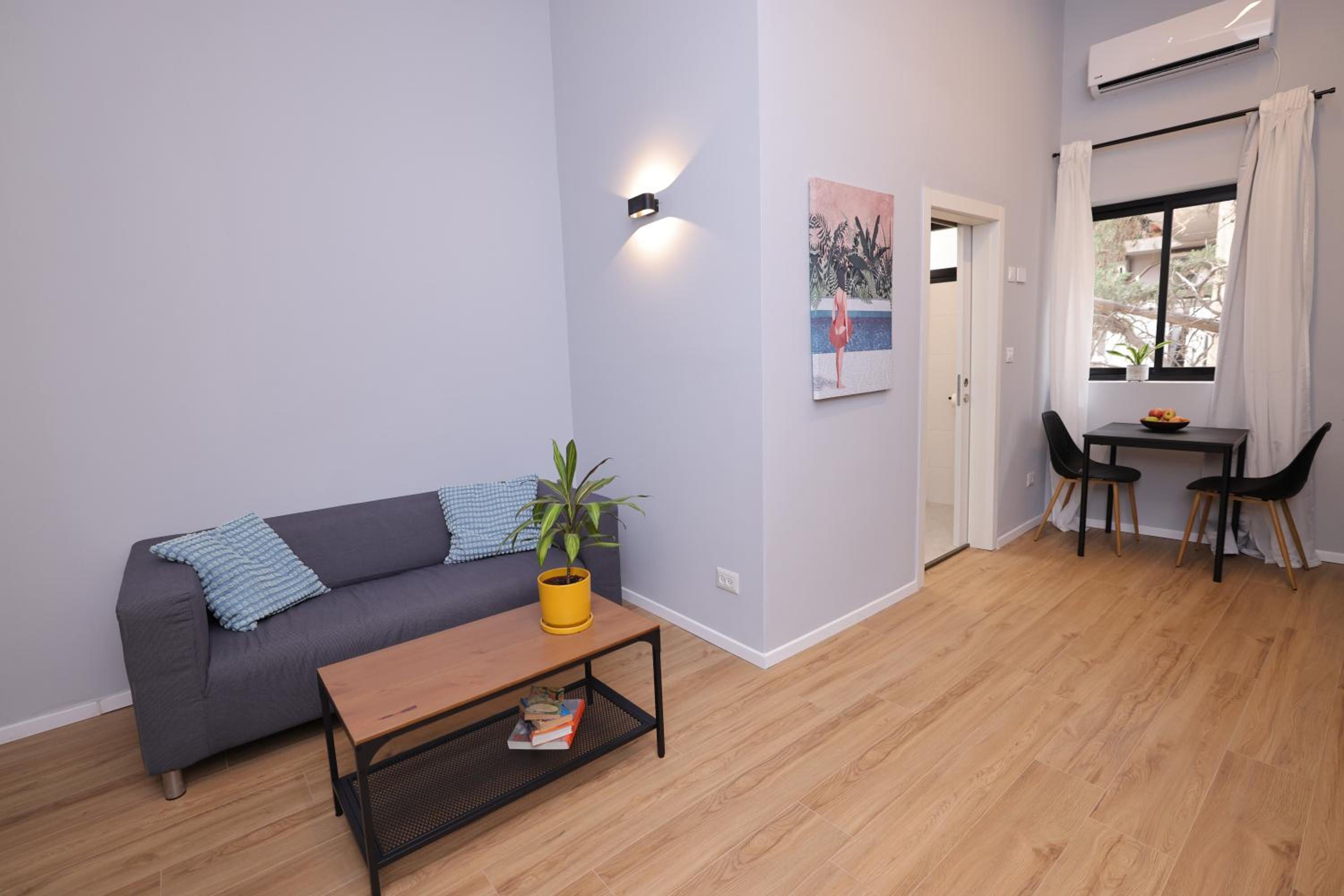 Maze Apartments - Perfectly located brand new flats