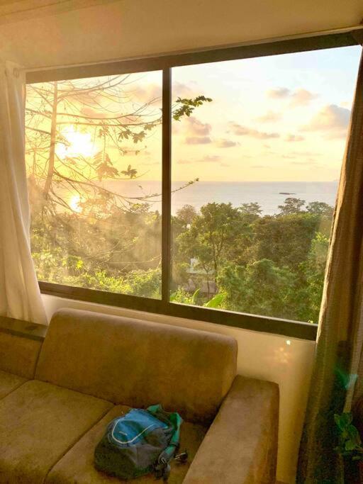 Cotinga Nest - King Bed, Ocean View