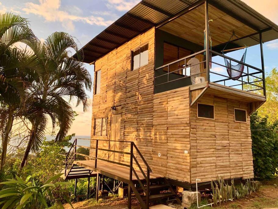 Cotinga Nest - King Bed, Ocean View