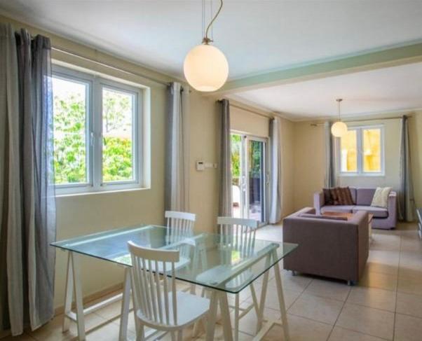 Two Bedroom app Villa Islandessa