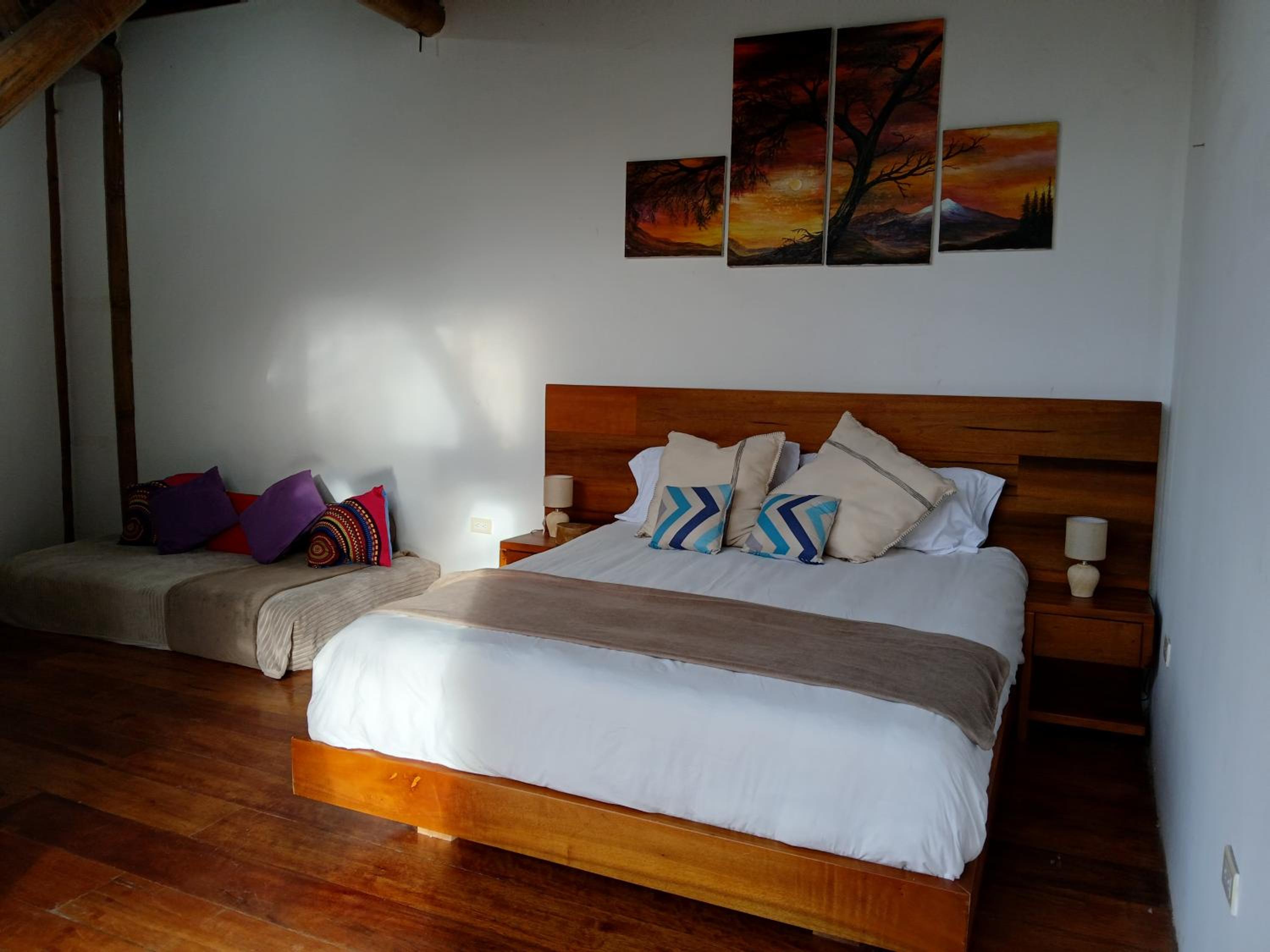 FEVU VERA FOREST HOUSE