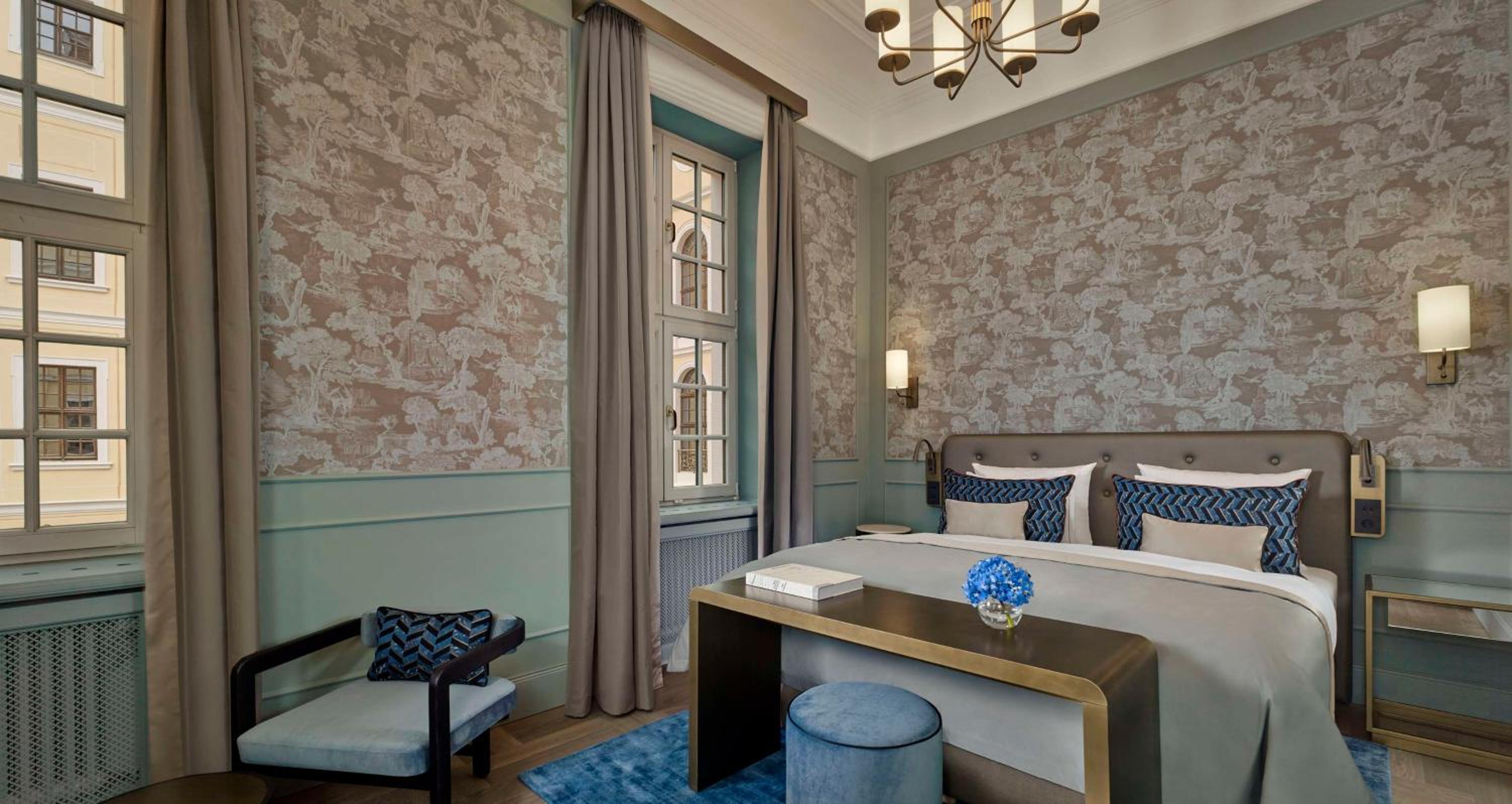 Dresden Vacations - Hotel Taschenbergpalais Kempinski - Property Image 4