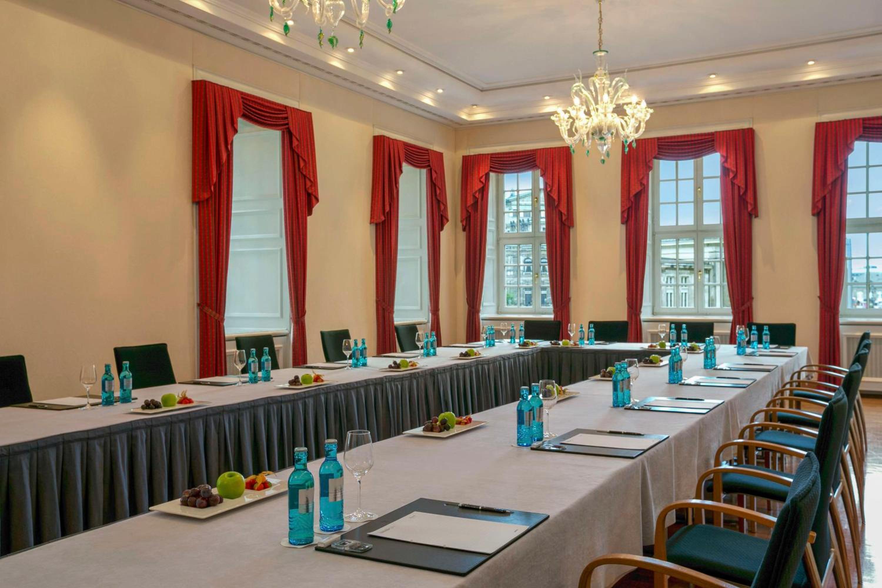 Dresden Vacations - Hotel Taschenbergpalais Kempinski - Property Image 155