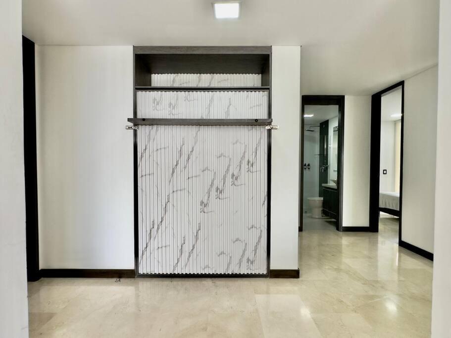 202 Family Haven in El Poblado: Spacious & charming