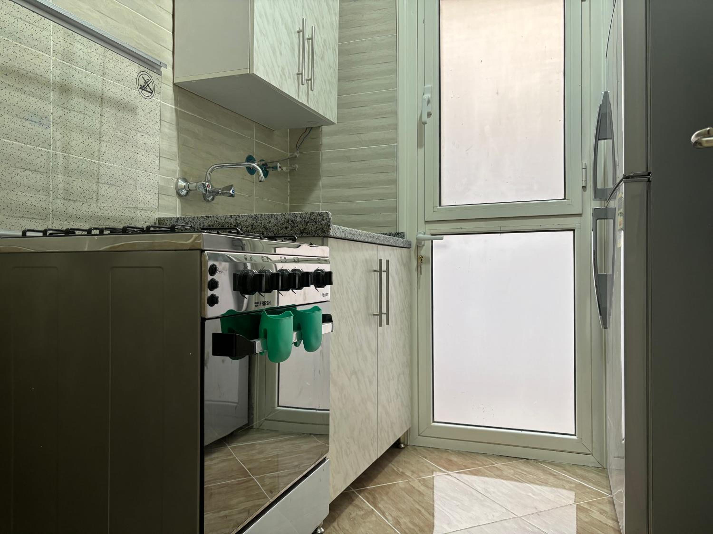 Luxury Inn: 2BR Prime location in Madinaty B12 view 5