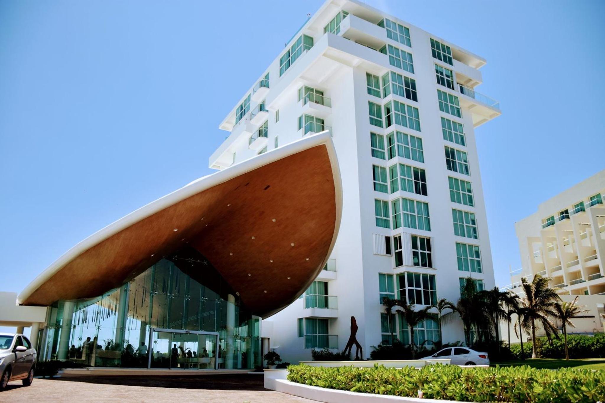 Hotel Lua Boutique Studios - Image 1