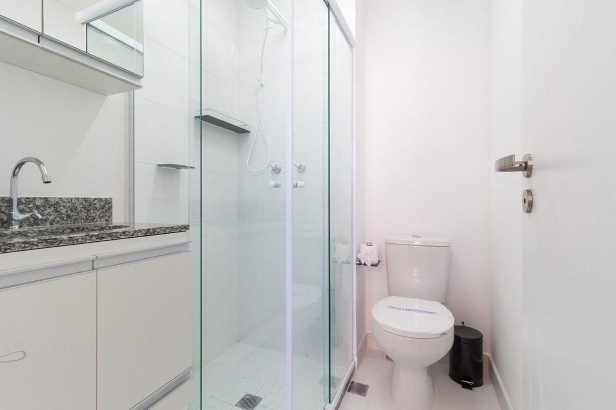 Studio no Coração do Brás | Piscina + Metrô