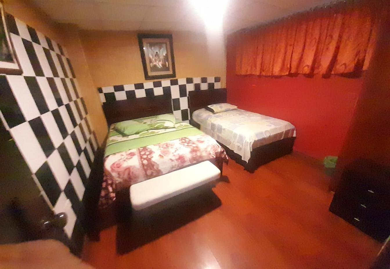 HOSTAL CALIFORNIA STAR QUITO