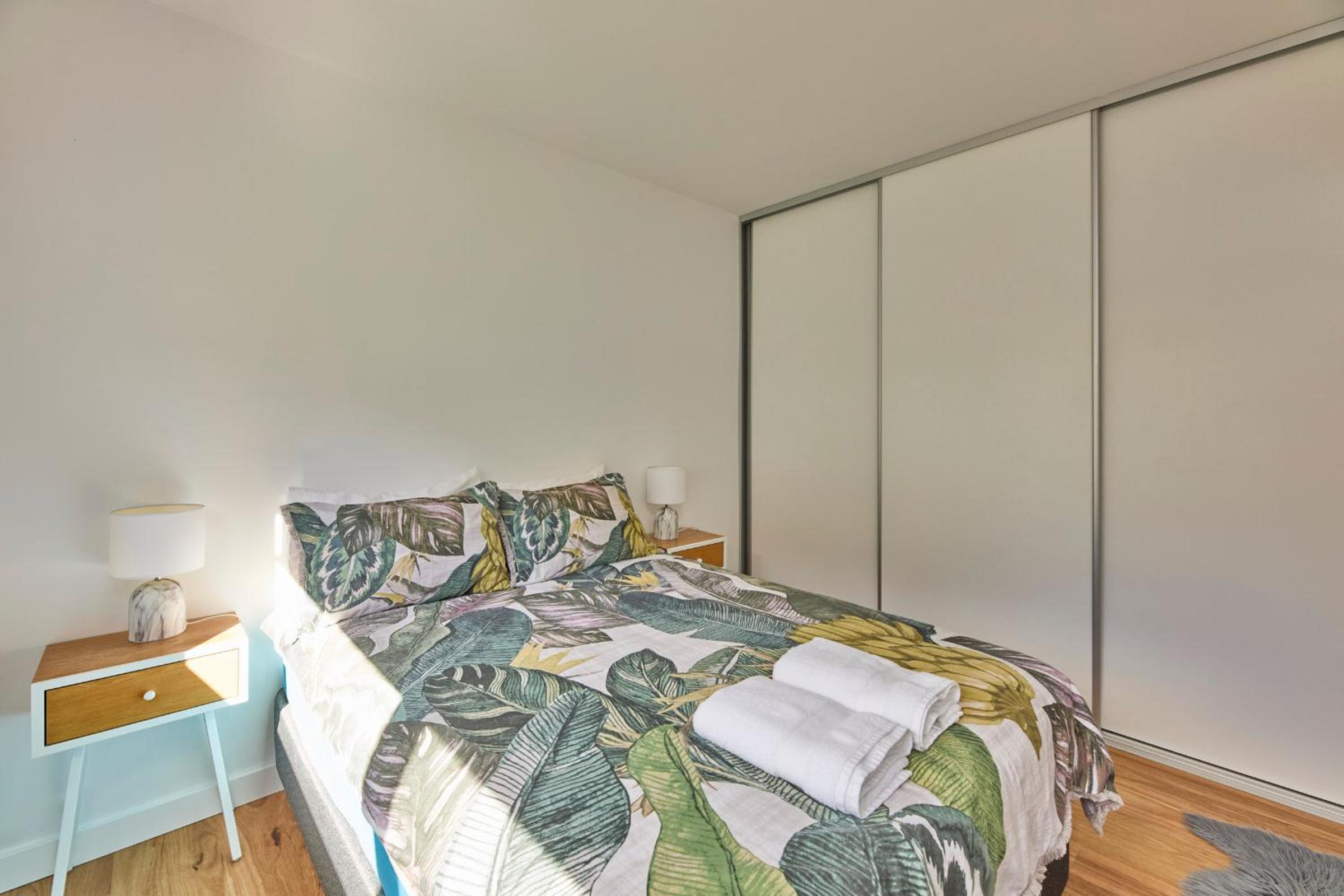 The Gorge Townhouse, stunning home & location!