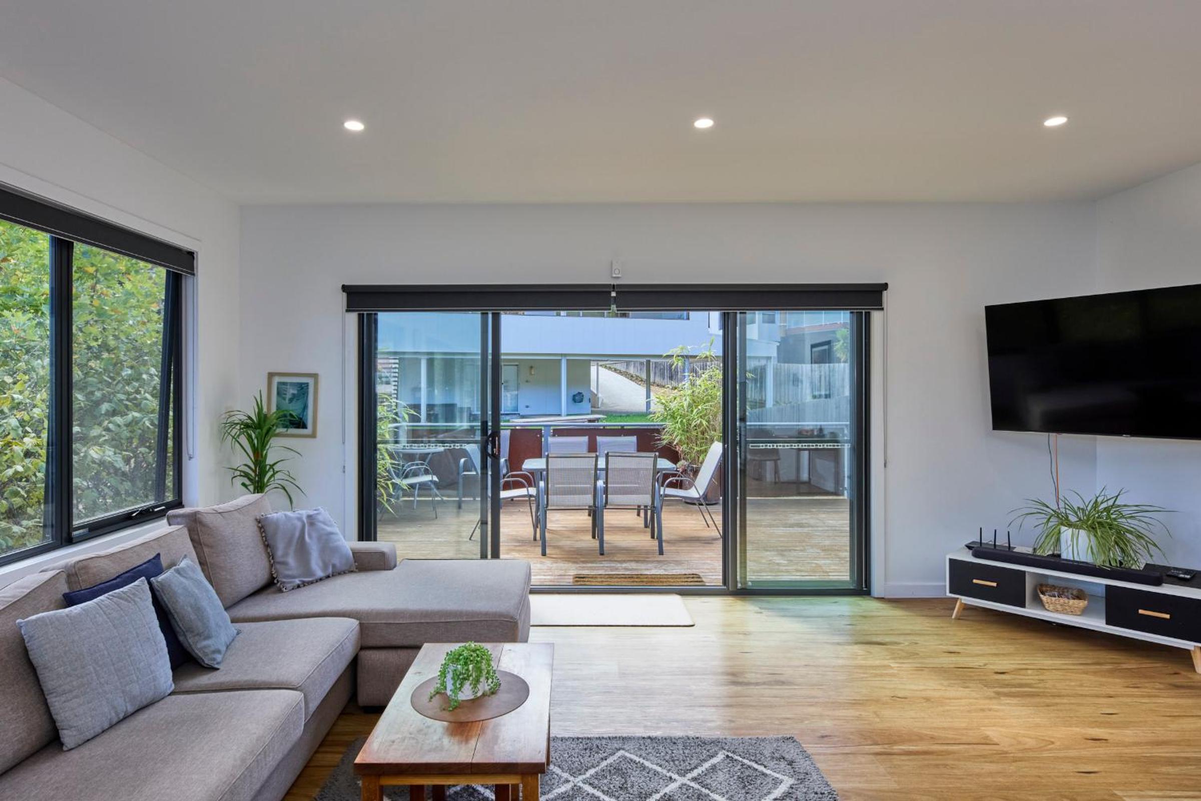 The Gorge Townhouse, stunning home & location!