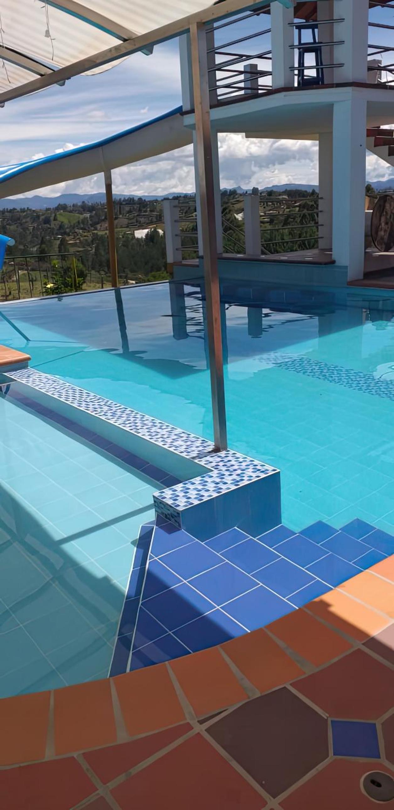 Finca con Piscina Privada/Jacuzzi/Asador