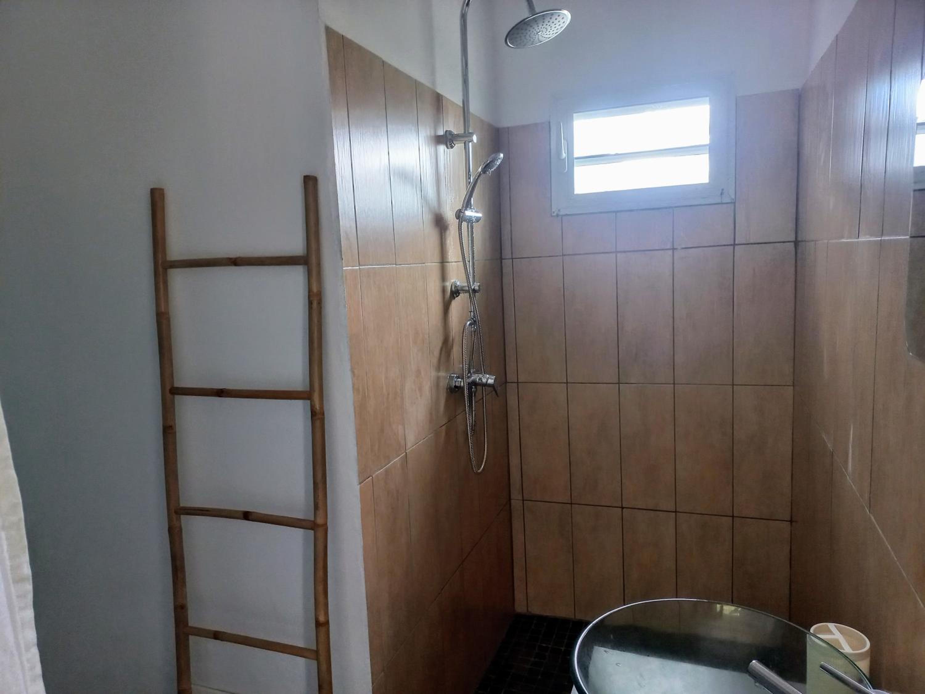 Tropi Kay' Location - Bungalow avec jacuzzi view 4
