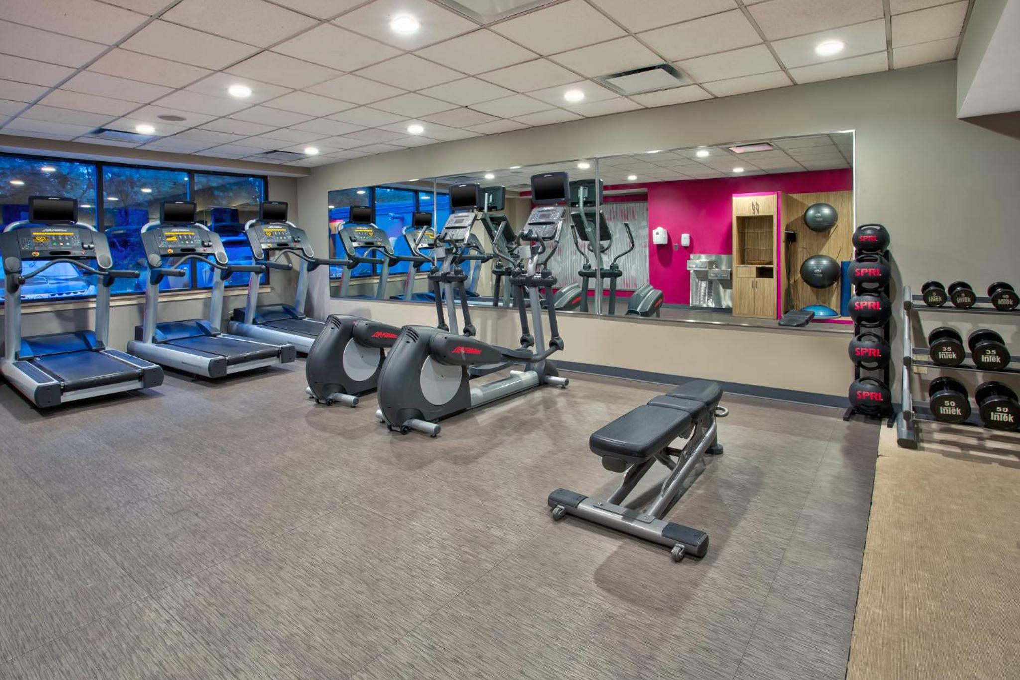 Crowne Plaza Chicago-Northbrook, an IHG Hotel - Property Image 21