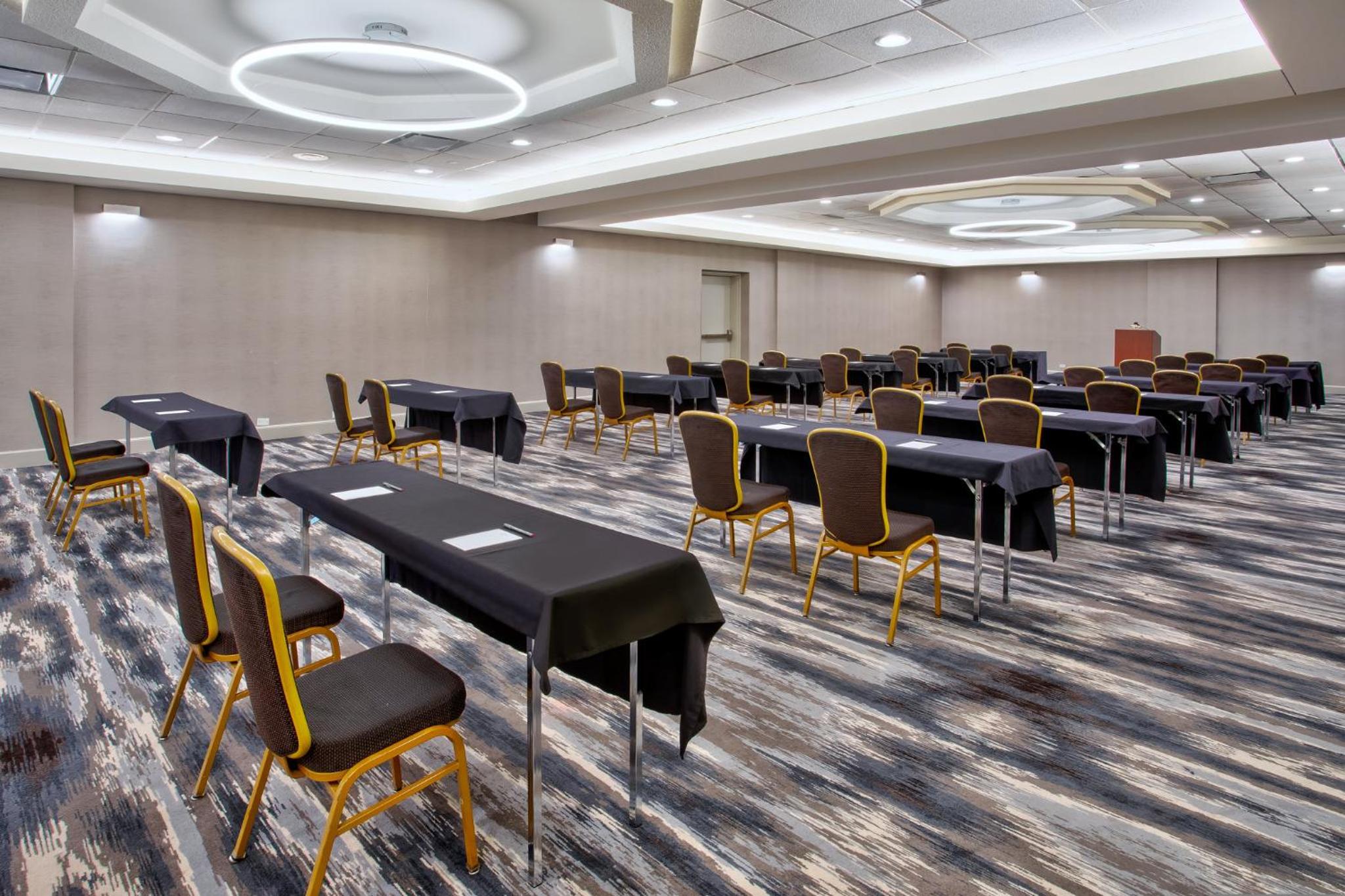 Crowne Plaza Chicago-Northbrook, an IHG Hotel - Property Image 26