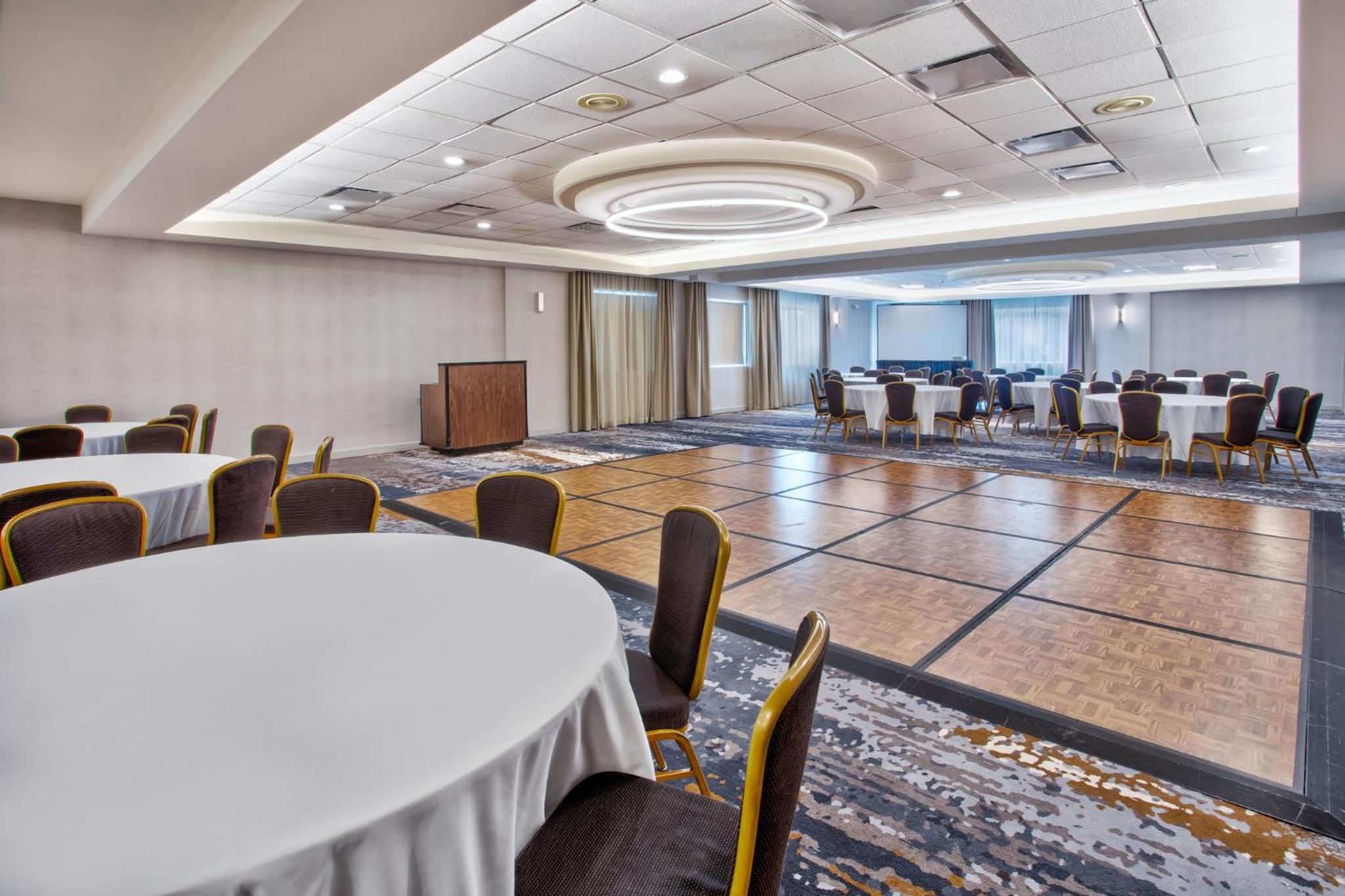 Crowne Plaza Chicago-Northbrook, an IHG Hotel - Property Image 23