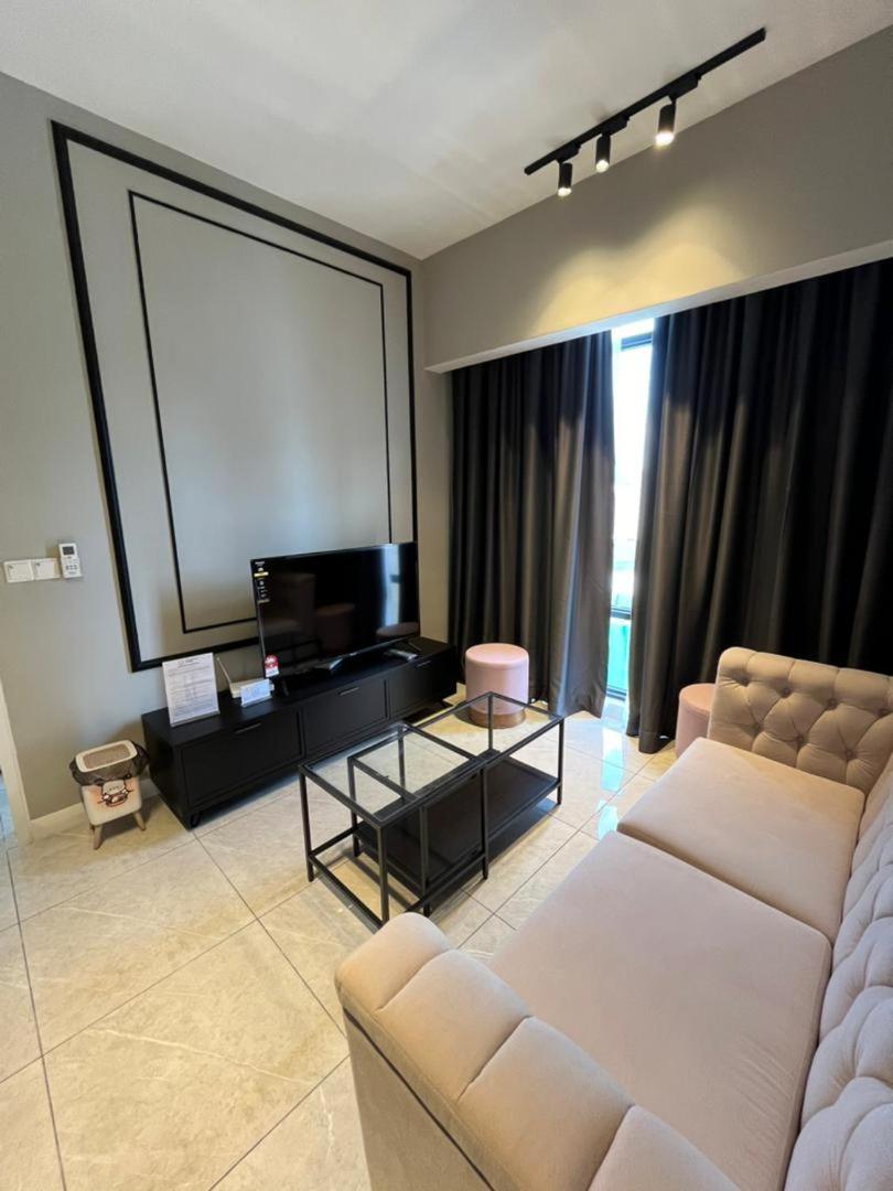 Bukit Bintang Axon Residences 3R2B 3Queens Beds