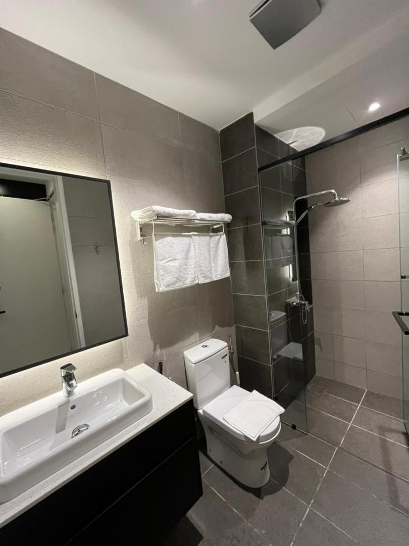 Bukit Bintang Axon Residences 3R2B 3Queens Beds