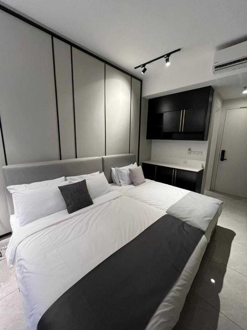 Bukit Bintang Axon Residences 3R2B 3Queens Beds