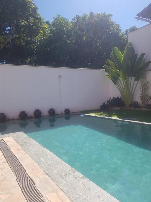 Vila Escondida