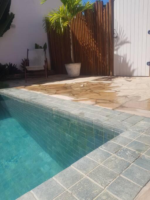 Vila Escondida