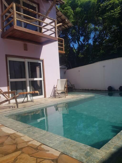 Vila Escondida