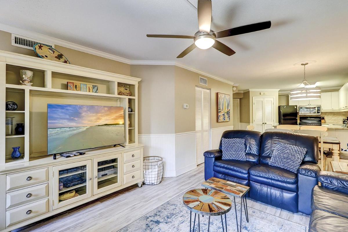 Beaufort Vacations - Ocean Walk 112 - Property Image 3