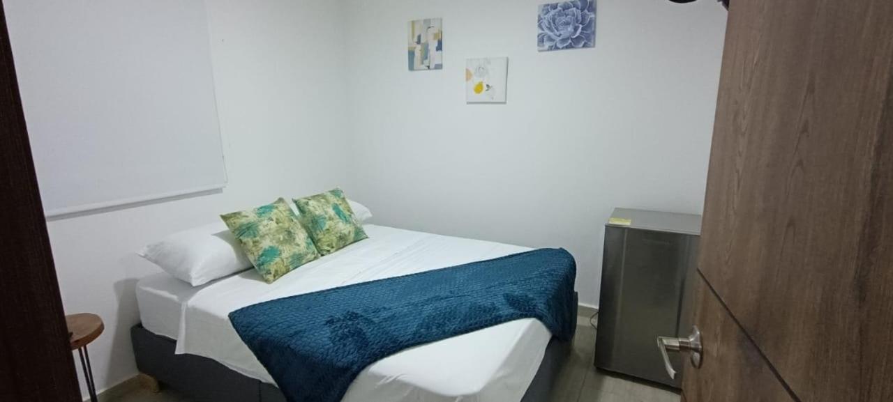 Aparta Estudio en Villeta
