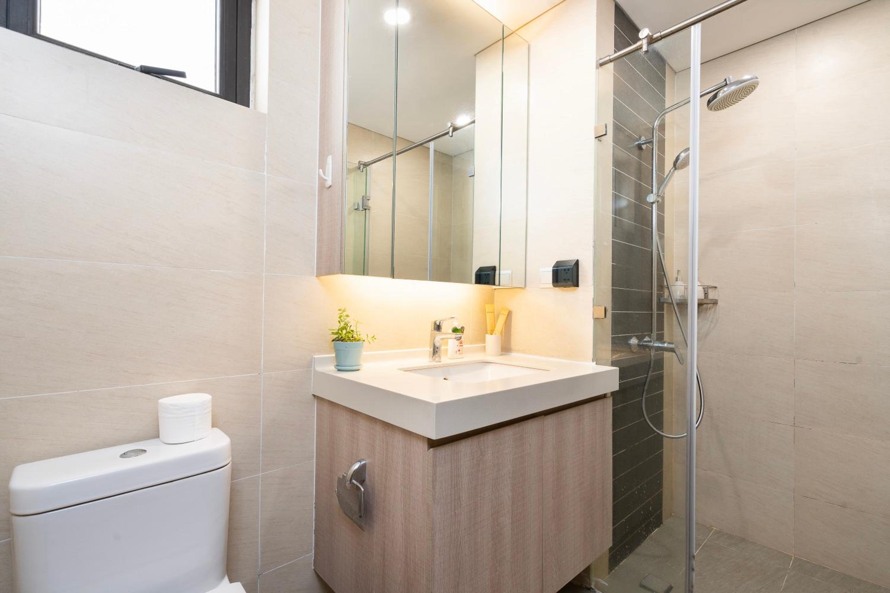 NI HOUSE - HADO CENTROSA 2 PHÒNG NGỦ