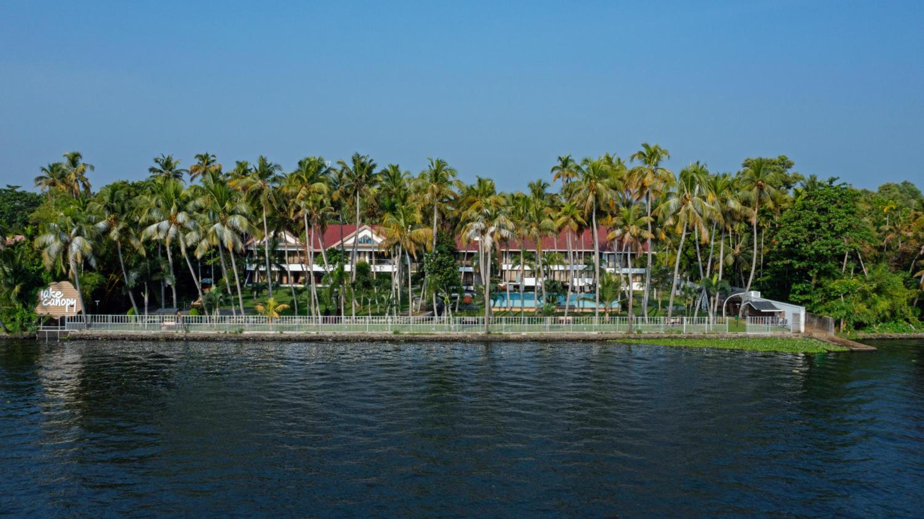 Lake Canopy Alleppey view 2