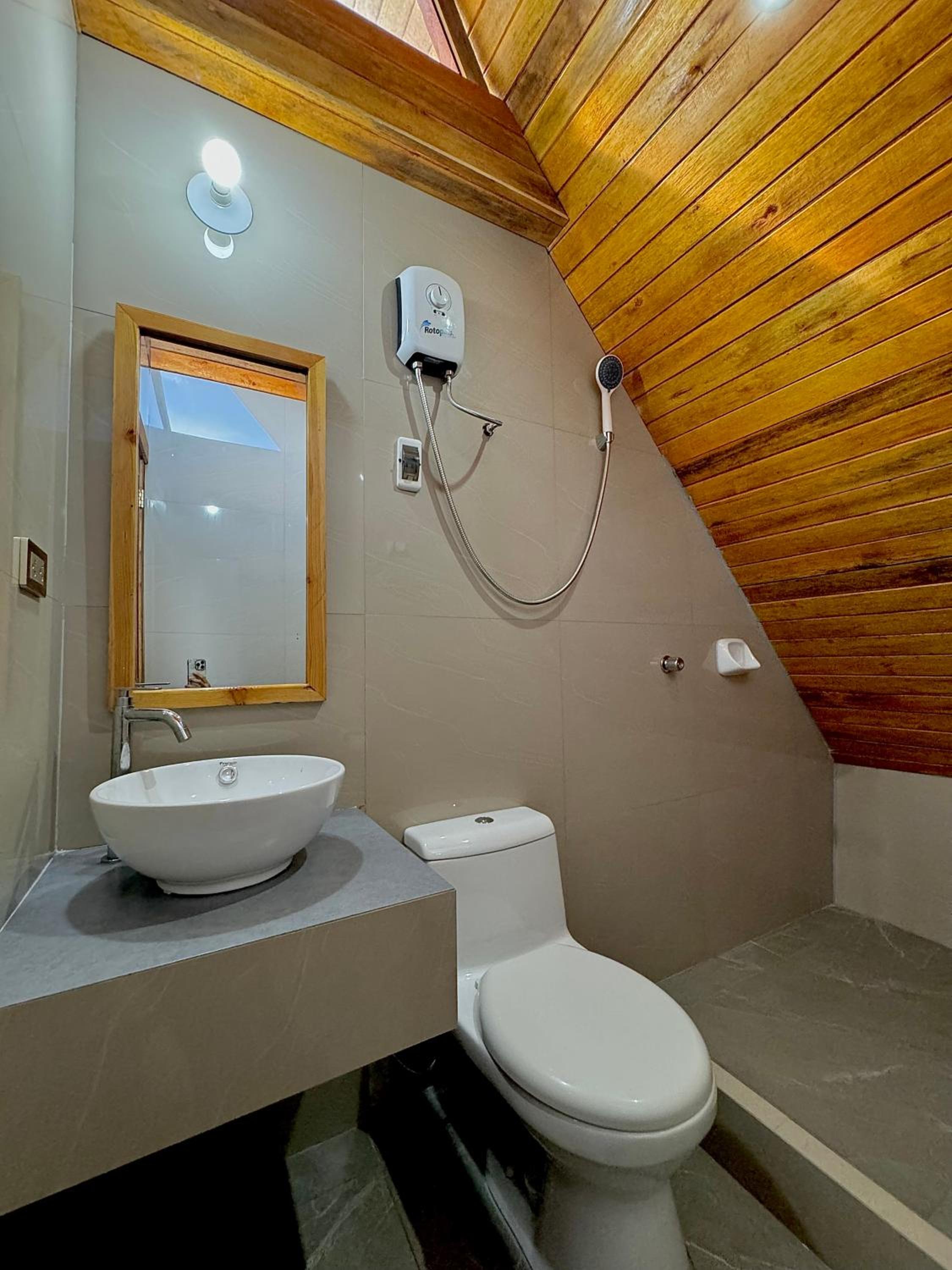Green Paradise Bungalows view 2
