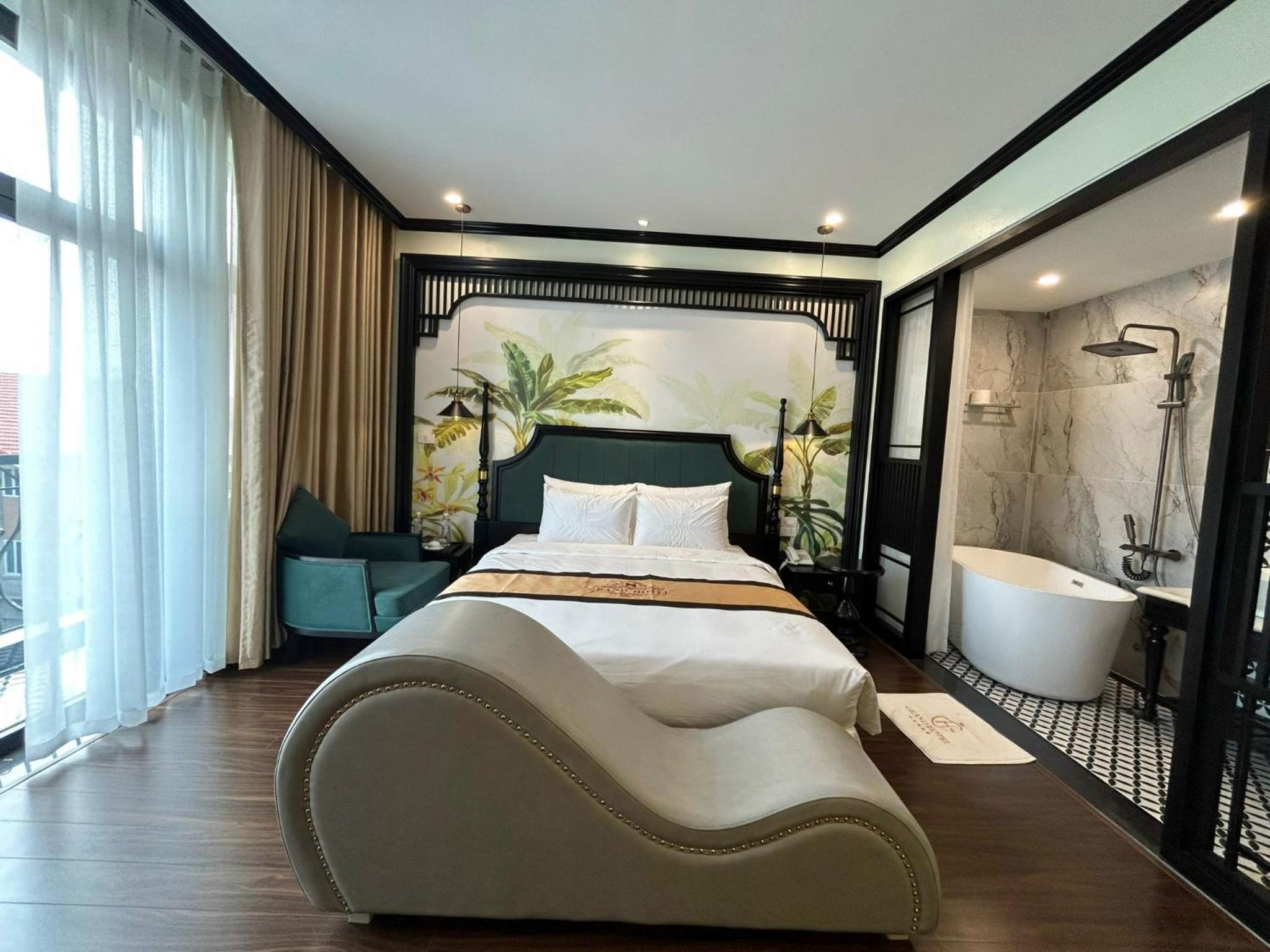 Grand Hotel HN- by BAY LUXURY
