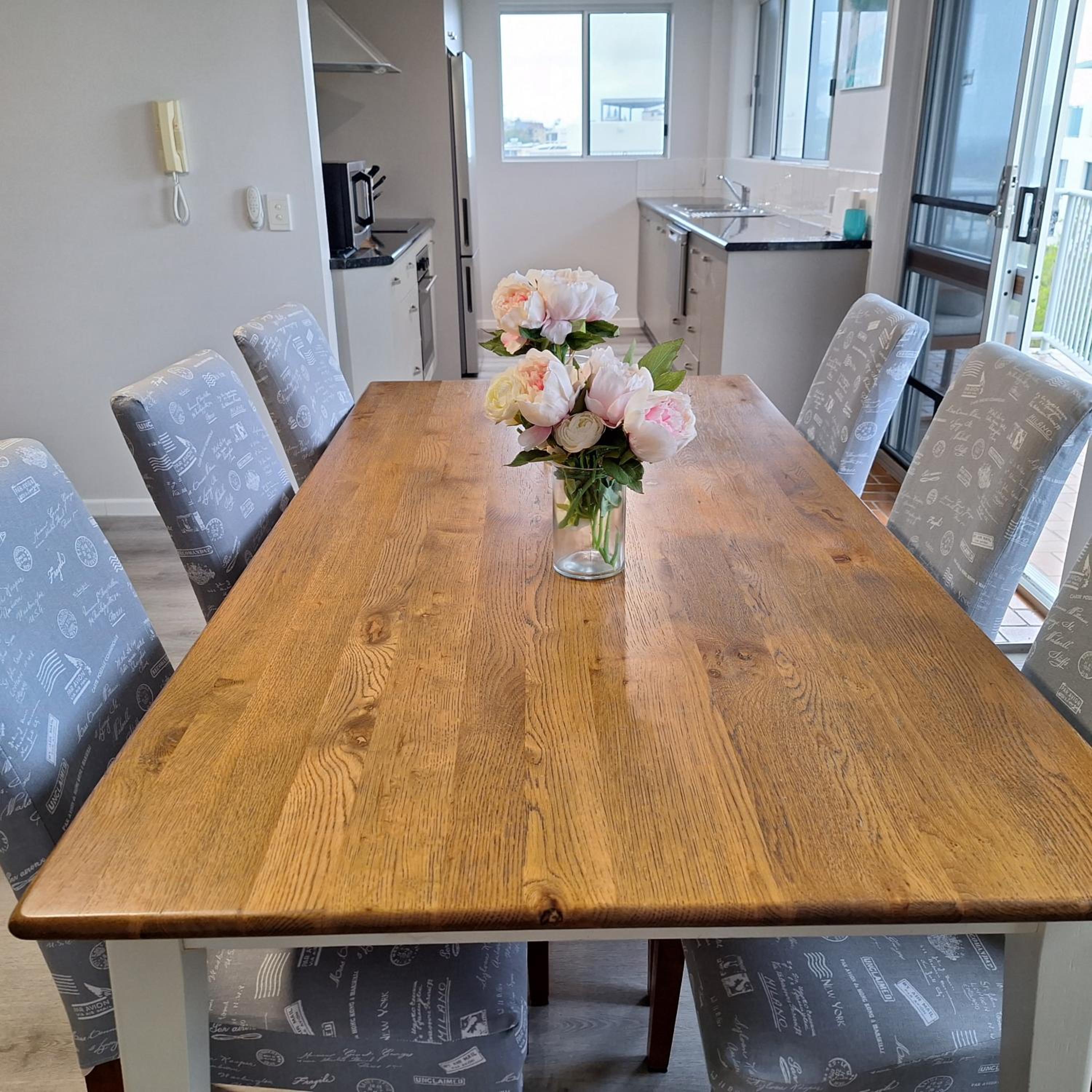 Kings Beachside Escape spacious apartment centrally located