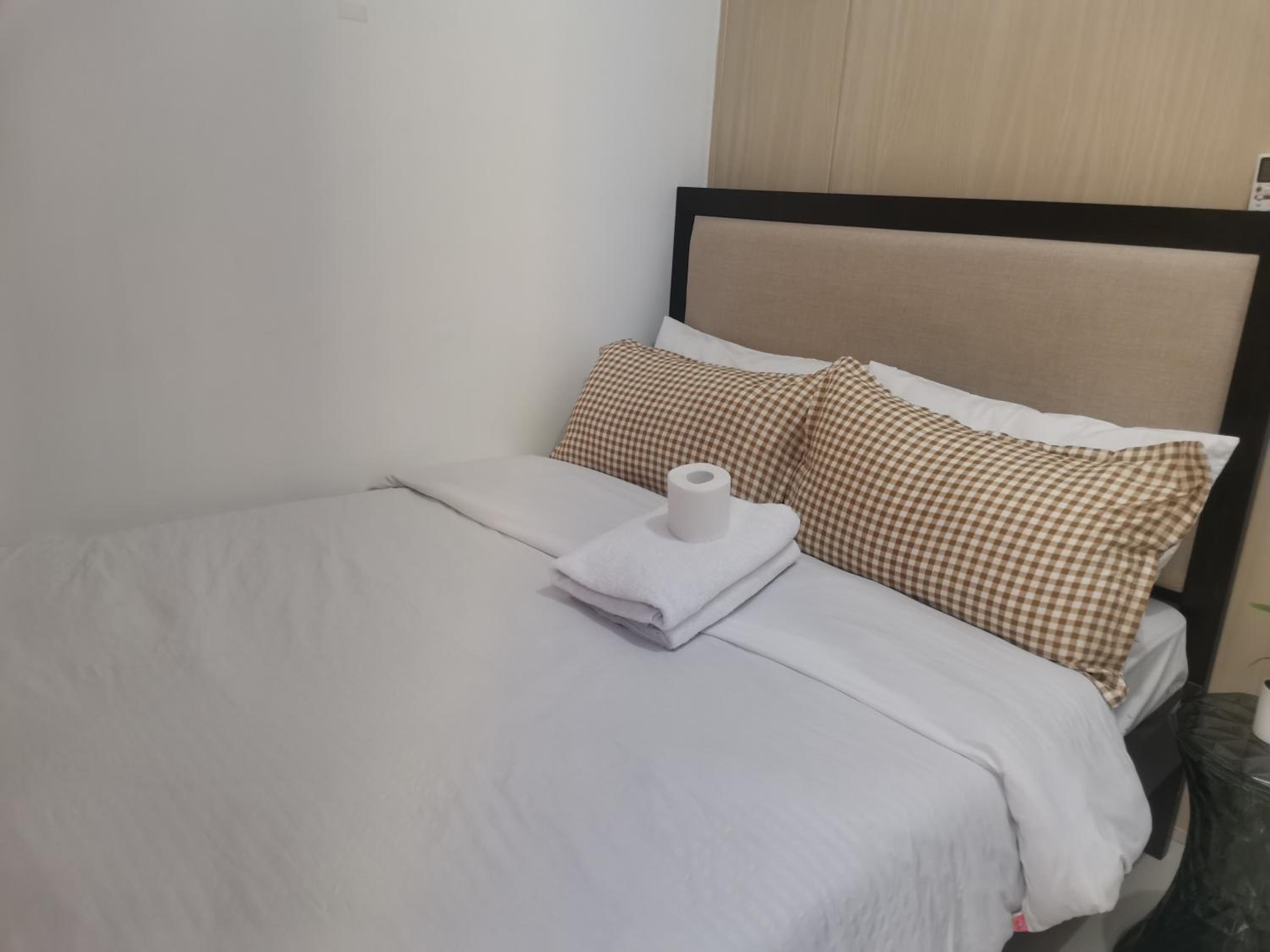 Condo UNIT-SM JAZZ RESIDENCES view 4
