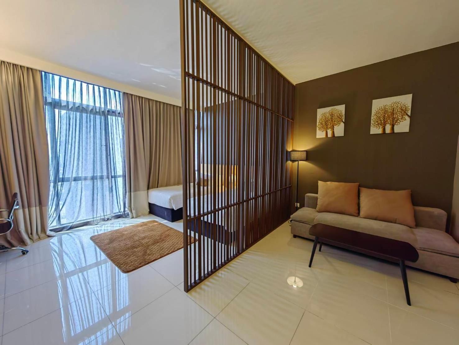 The Ultimate - Connecting Room - 99 Residences photo 6