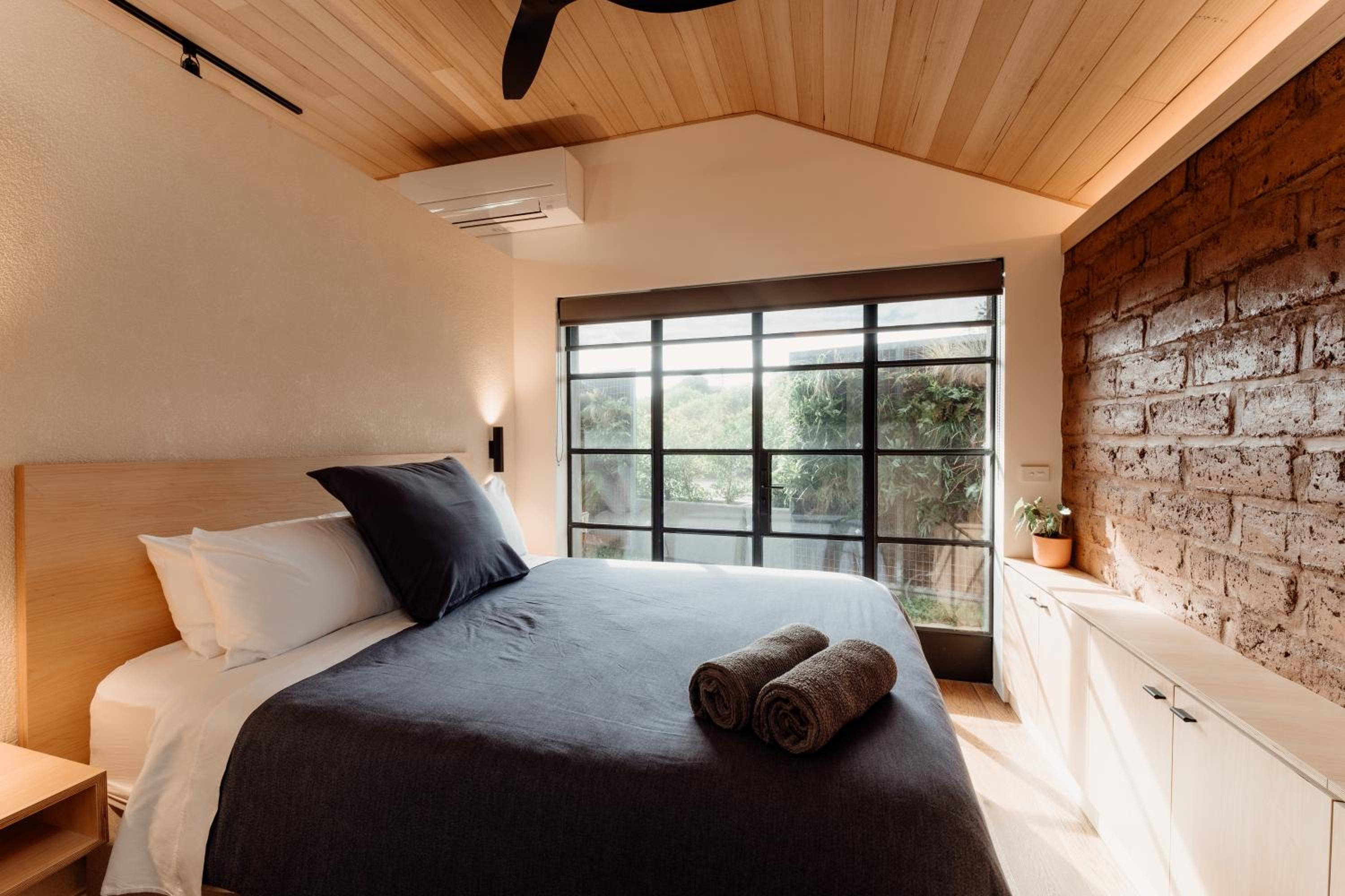 Poets corner cottage
