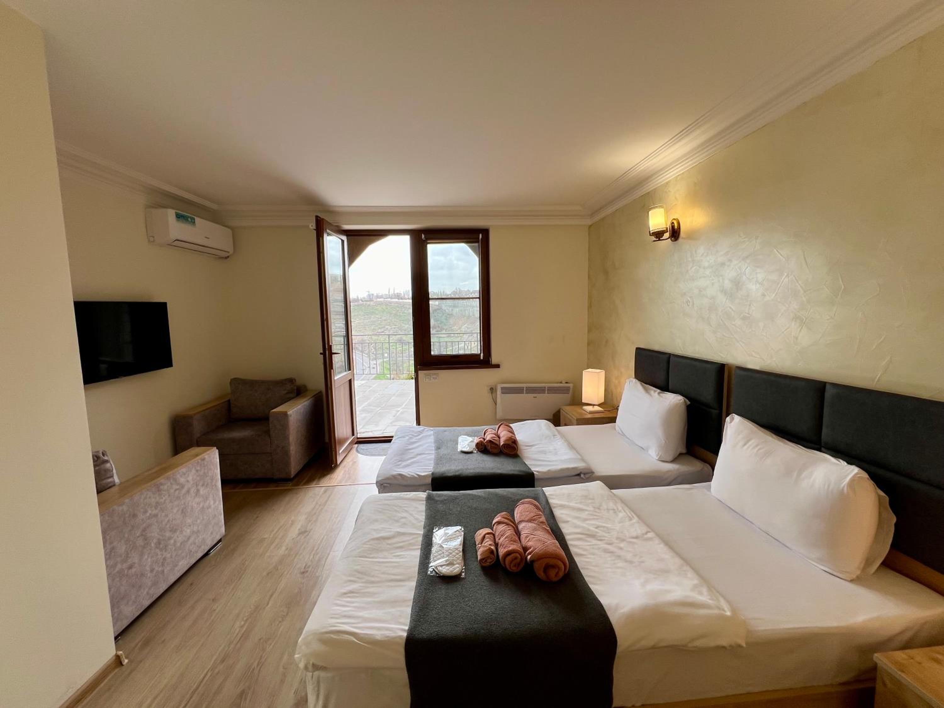 The Hill Guesthouse