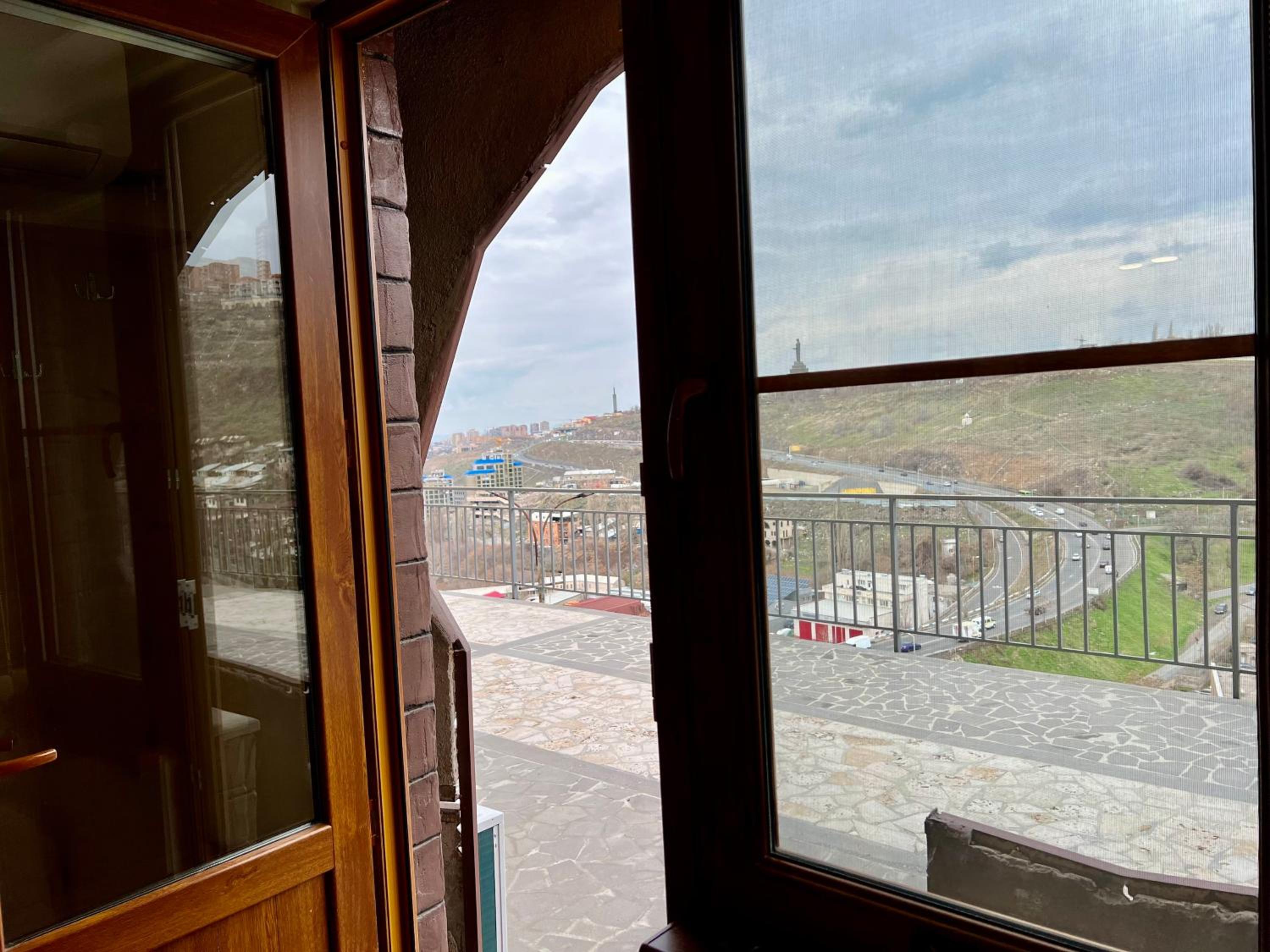 The Hill Guesthouse