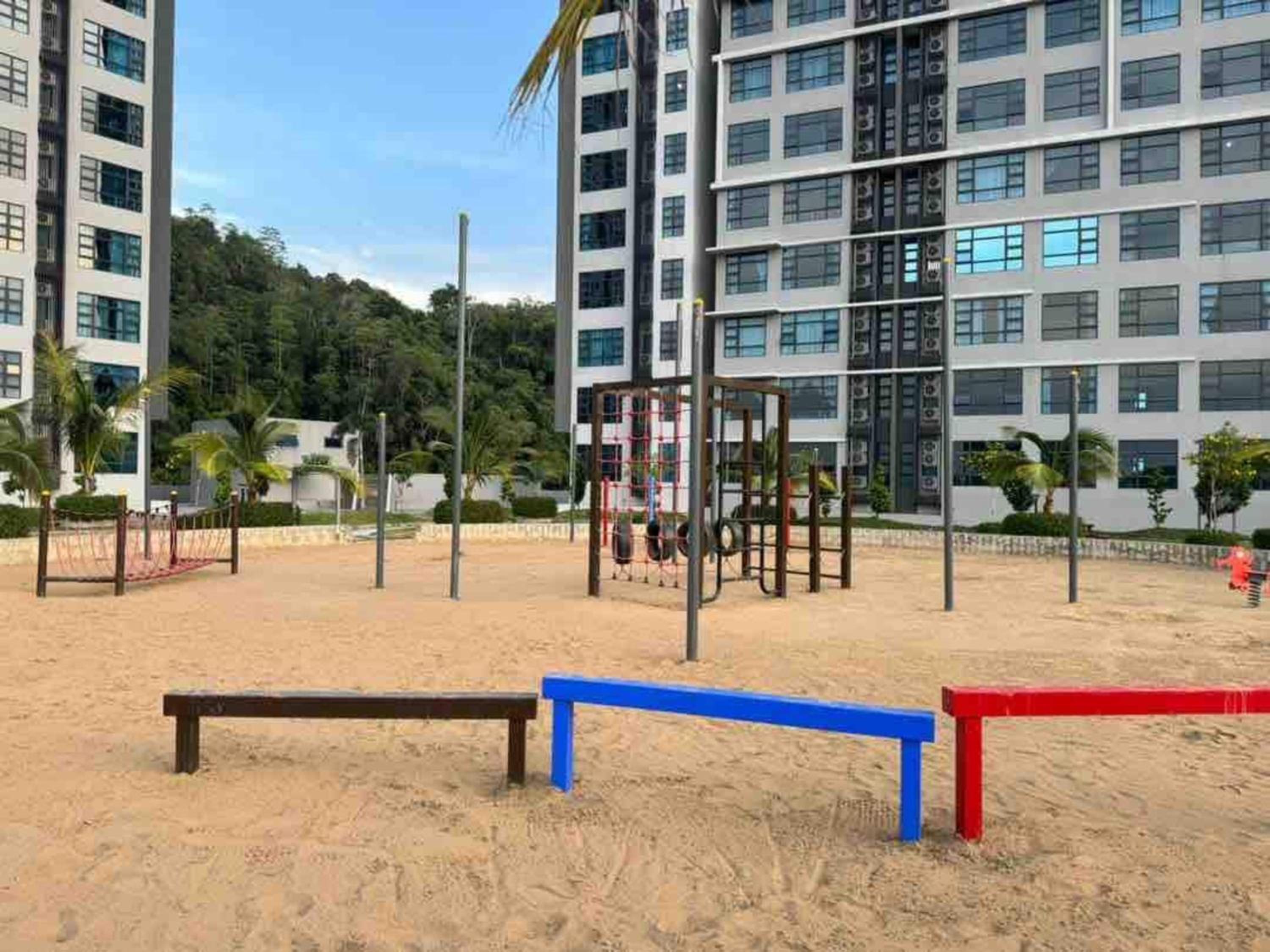 Jesselton Quay Citypads Kota Kinabalu view 3