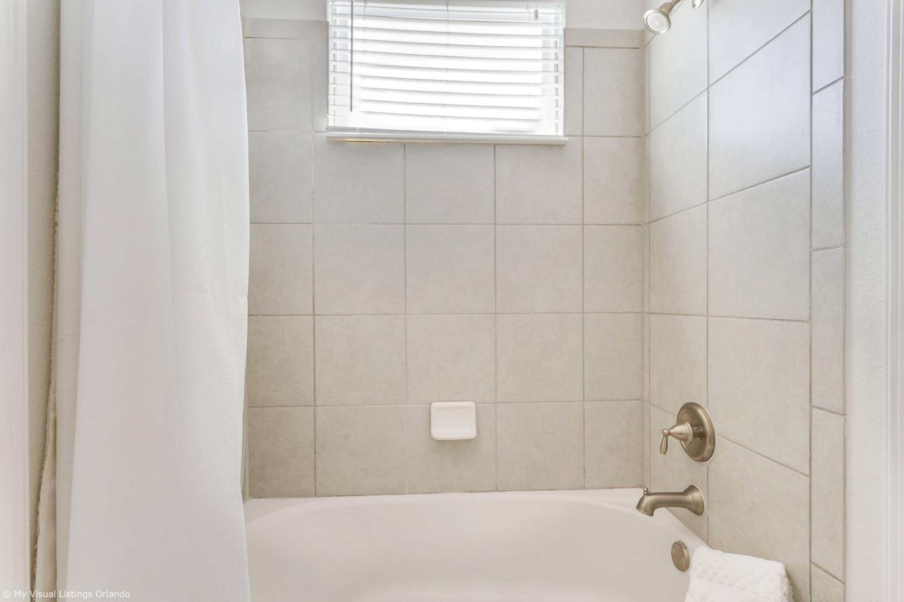 Encore Resort 8 Bedroom Home with Pool 2114