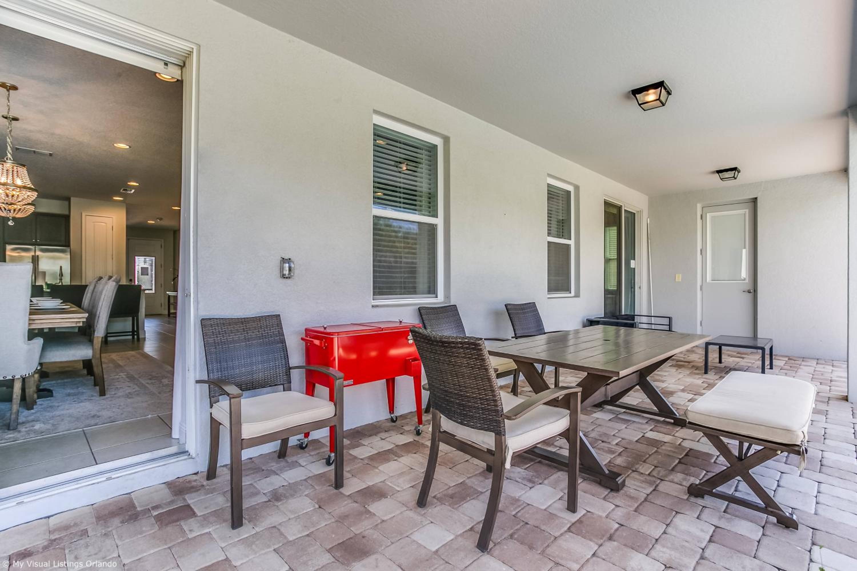 Encore Resort 8 Bedroom Home with Pool 2114